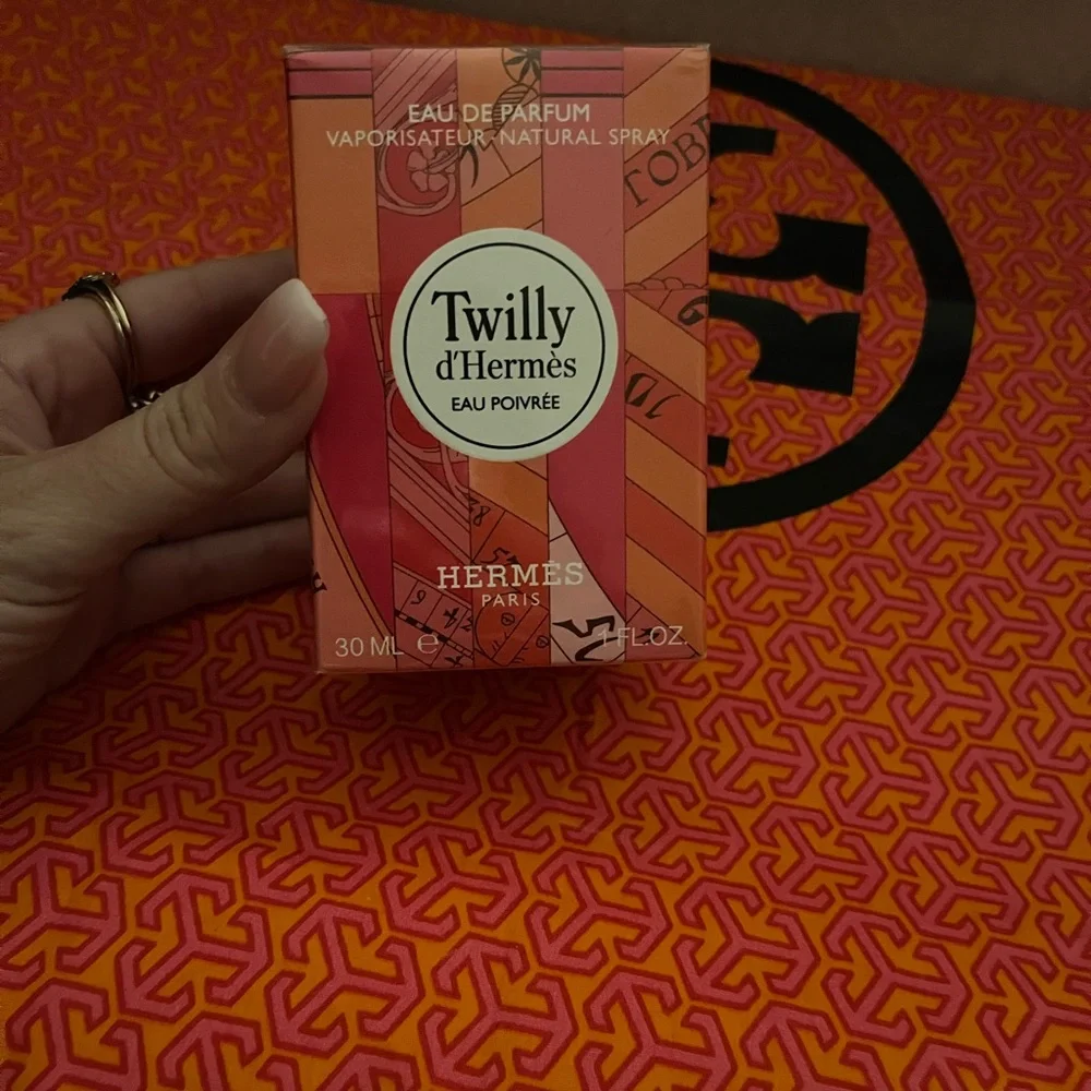 Hermes Twilly d'Hermes Eau de Parfum - Pink and Orange - Picture 4 of 4